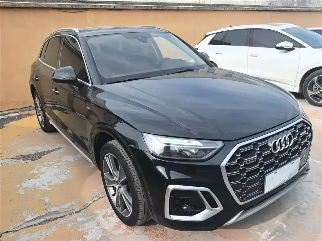Audi Q5L 2022 из CN, фото 4