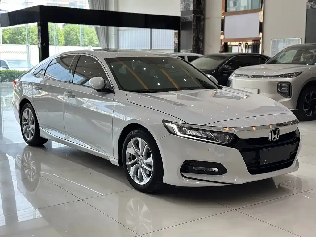 Honda Accord 2021 из CN, фото 3