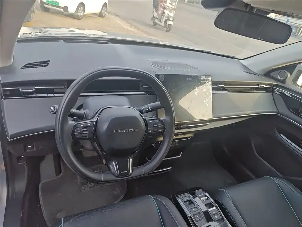 Honda e:NP2 2024 из CN, фото 10