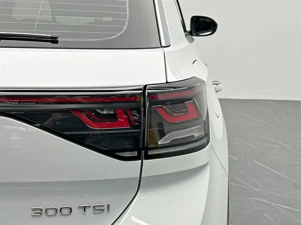 Volkswagen T-Roc 2024 из CN, фото 10