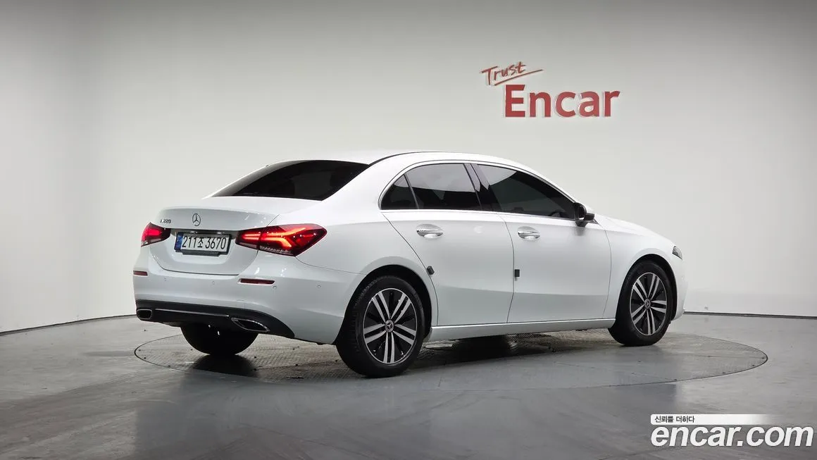 Mercedes-Benz A-Class 2021 из KR, фото 2