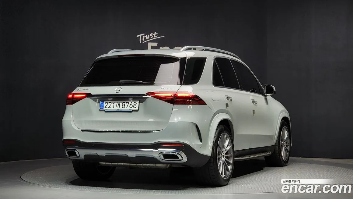 Mercedes-Benz GLE-Class — фото 2