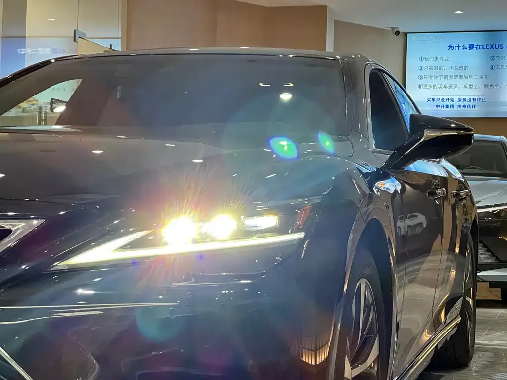 Lexus LS 2023 из CN, фото 7