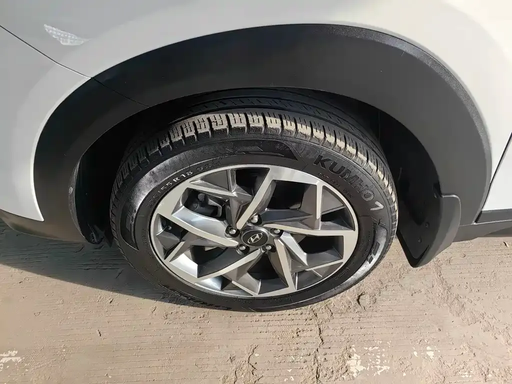 Hyundai Tucson — фото 4