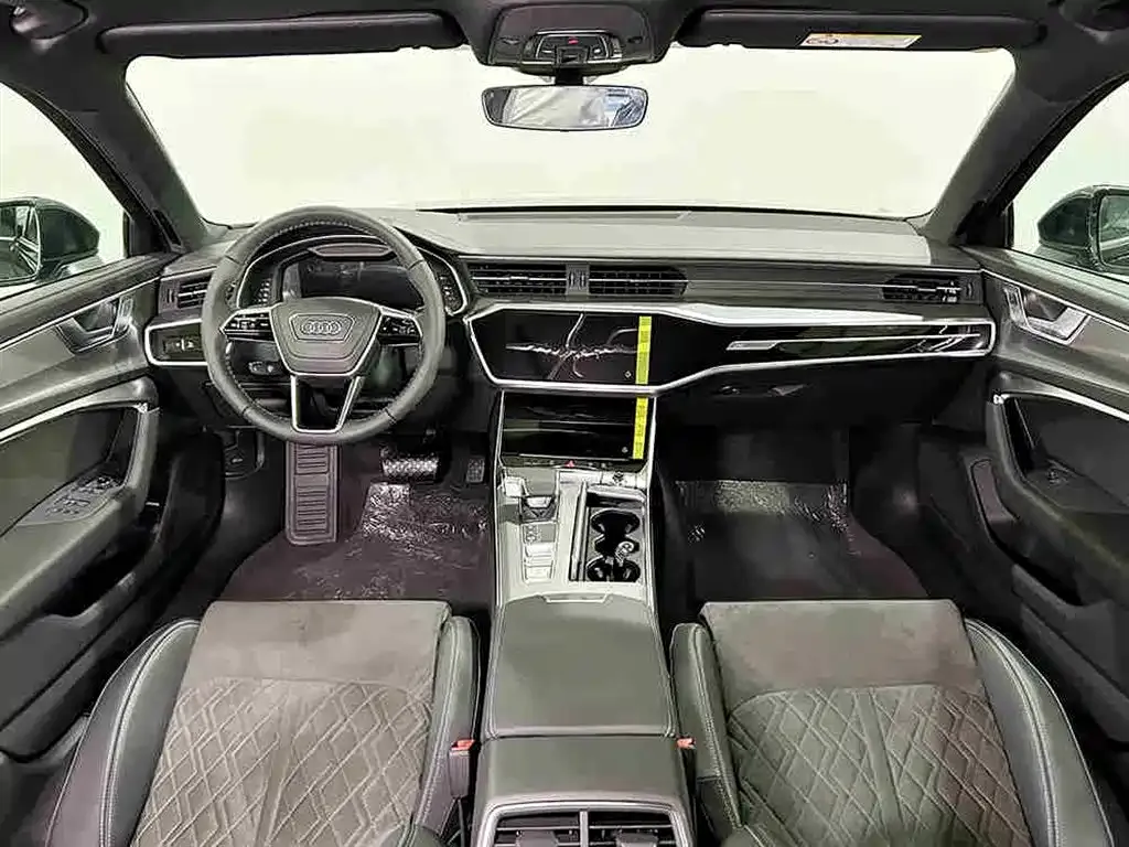 Audi A6L 2022 из CN, фото 9