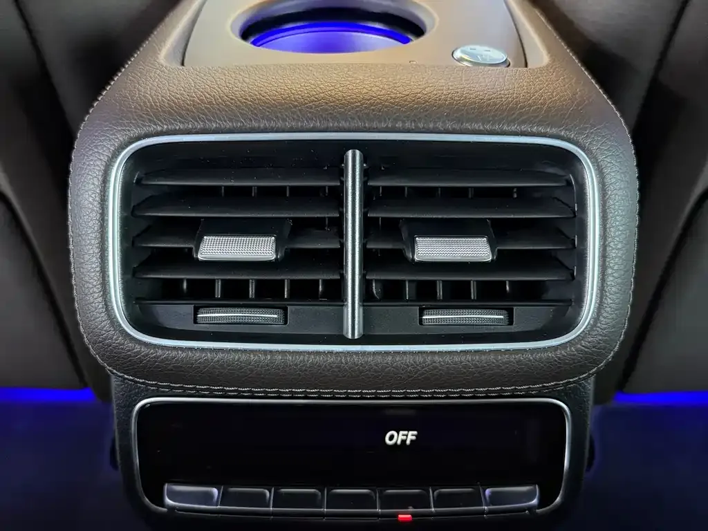 Mercedes-Benz GLS 2023 из CN, фото 7