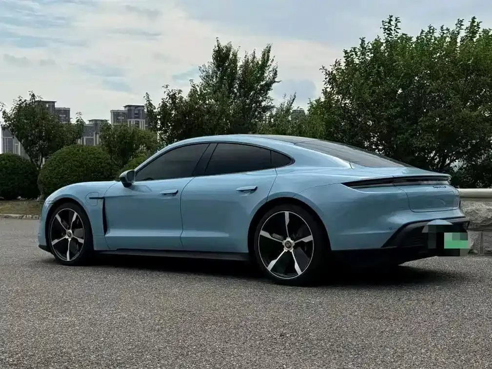 Porsche Taycan 2024 из CN, фото 4