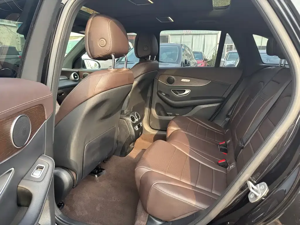 Mercedes-Benz GLC 2023 из CN, фото 10