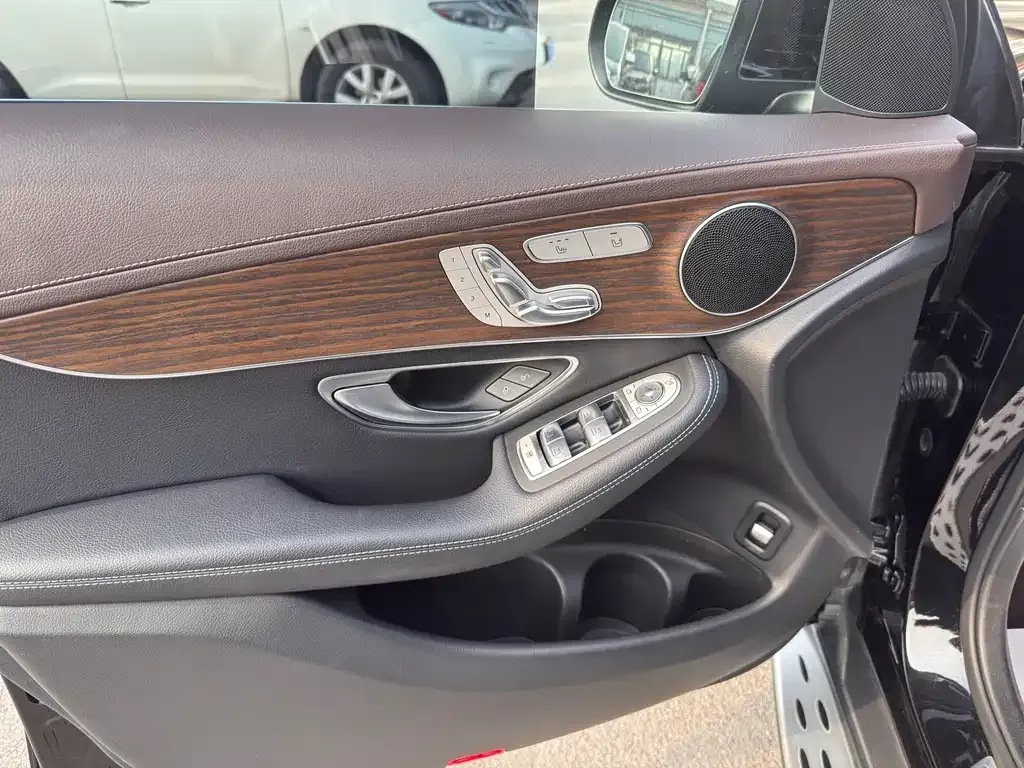 Mercedes-Benz GLC 2023 из CN, фото 6