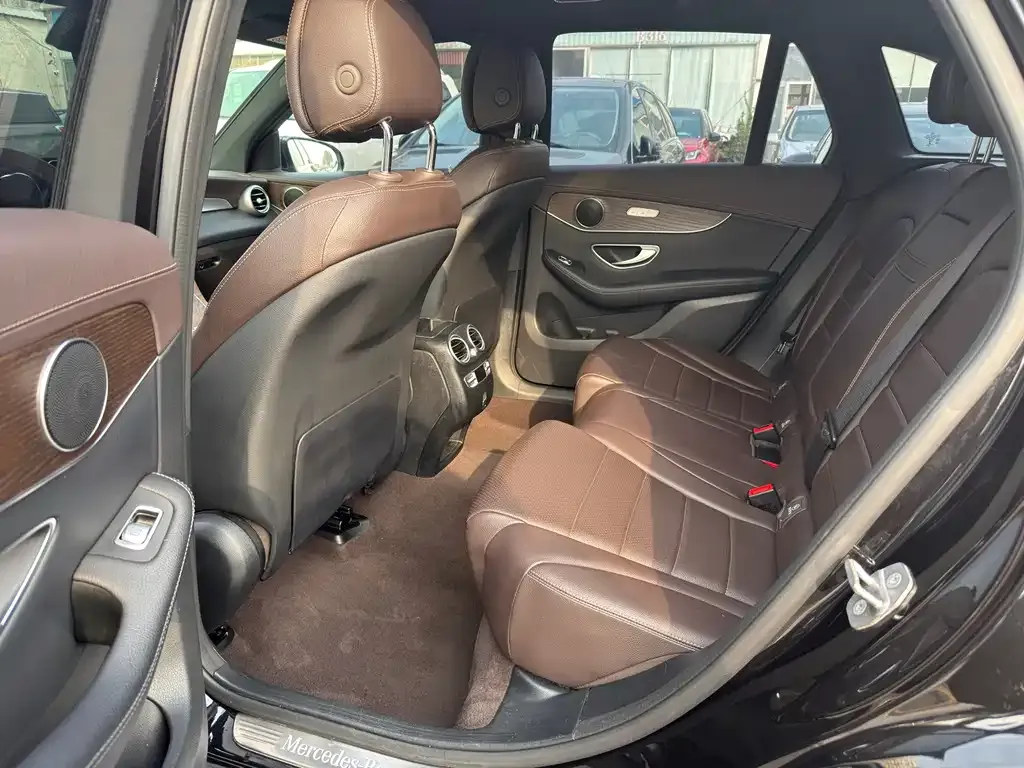 Mercedes-Benz GLC 2023 из CN, фото 9