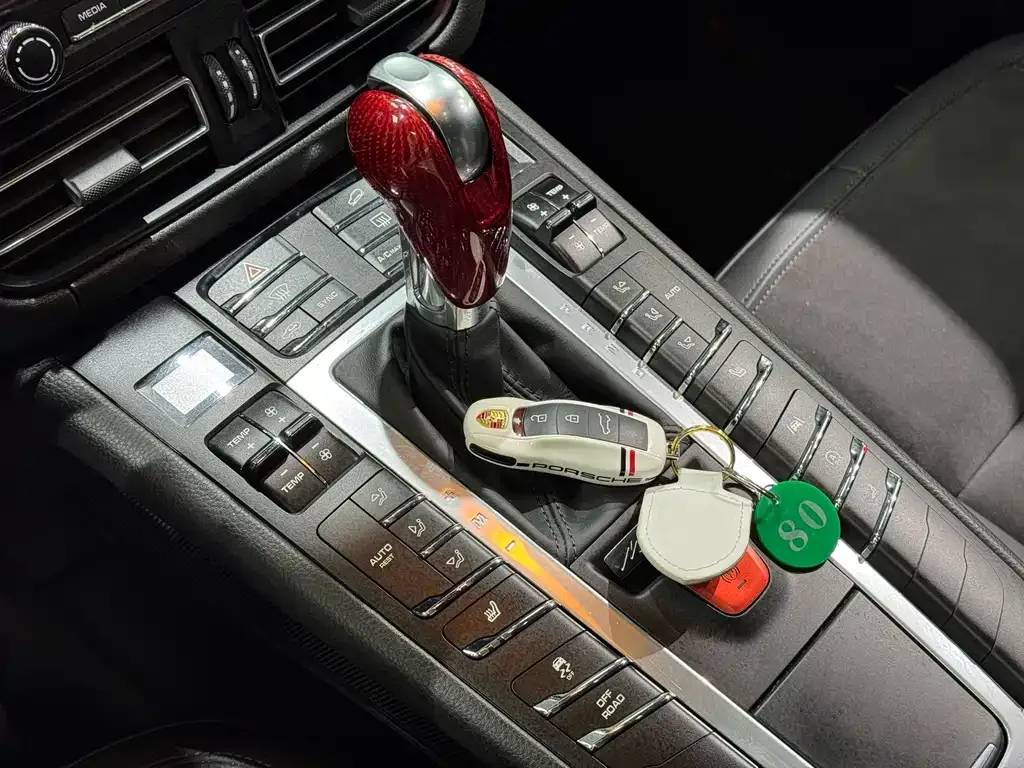 Porsche Macan 2022 из CN, фото 10