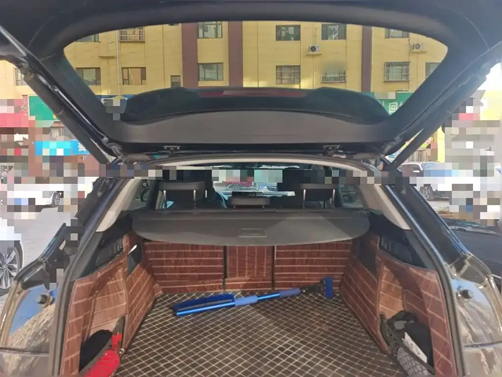 Audi Q5L 2022 из CN, фото 10