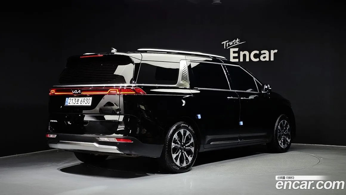Kia Carnival — фото 2