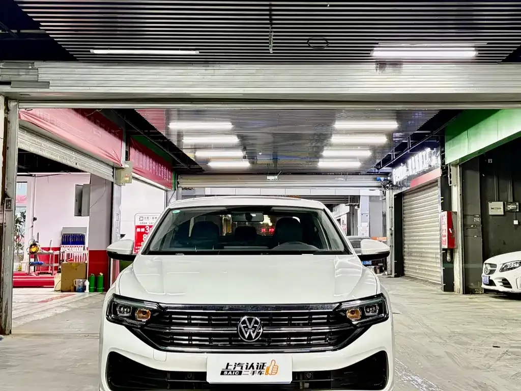 Volkswagen Sagitar 2023 из CN, фото 2