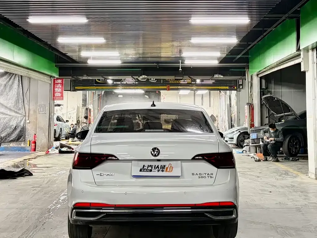 Volkswagen Sagitar 2023 из CN, фото 8