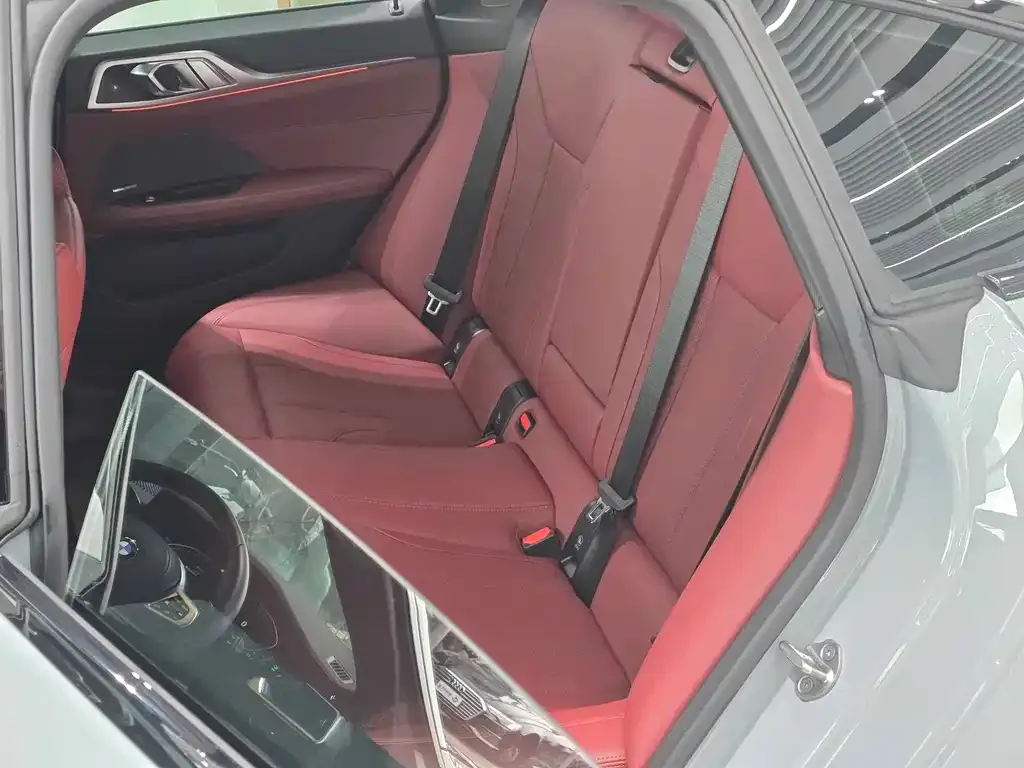 BMW 4 Series 2022 из CN, фото 10