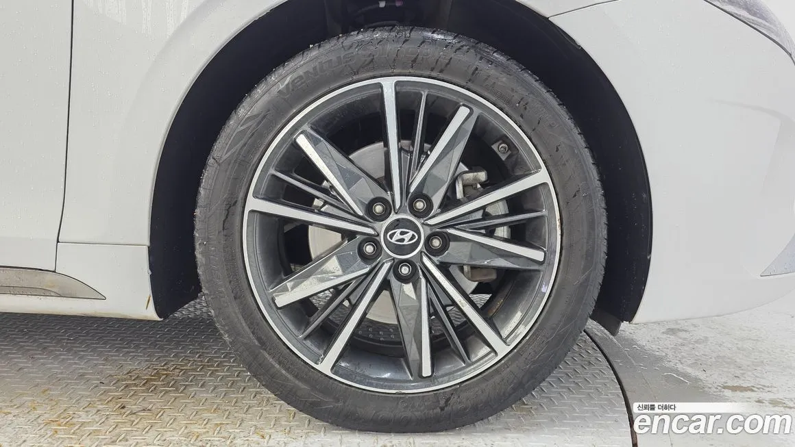 Hyundai Grandeur 2022 из KR, фото 5