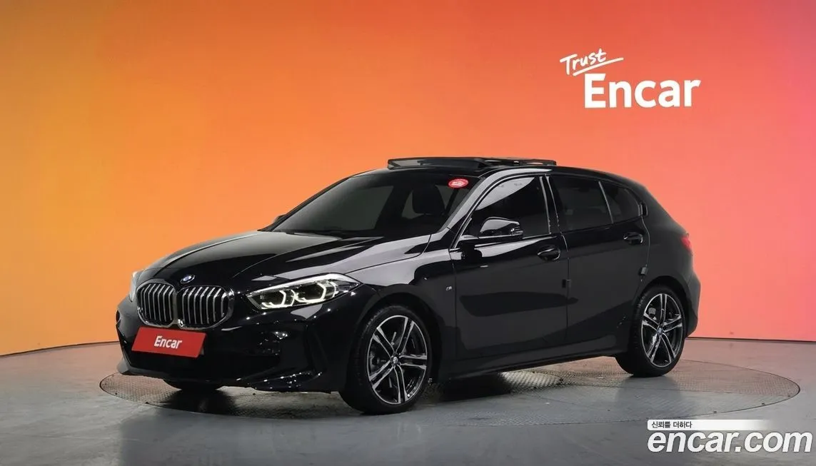 BMW 1-Series — фото 1