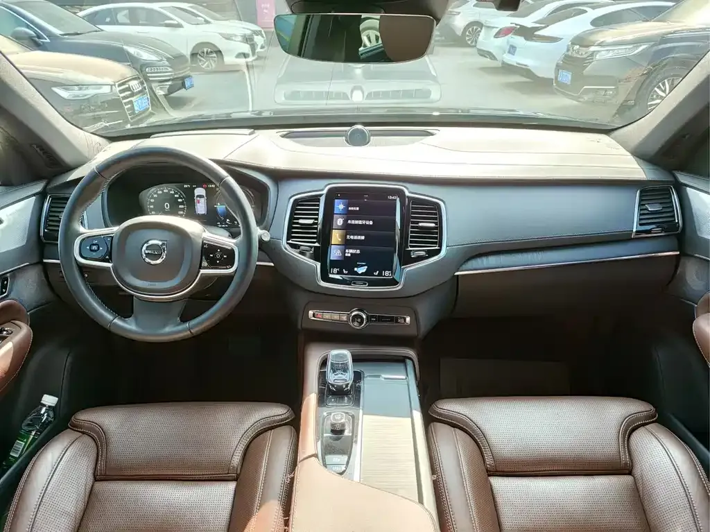 Volvo XC90 PHEV 2022 из CN, фото 6