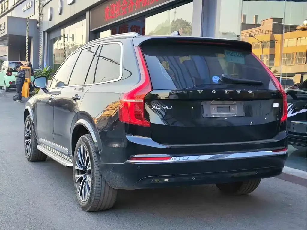 Volvo XC90 PHEV 2022 из CN, фото 8