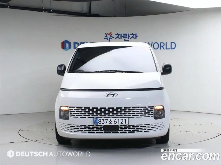 Hyundai Staria — фото 4
