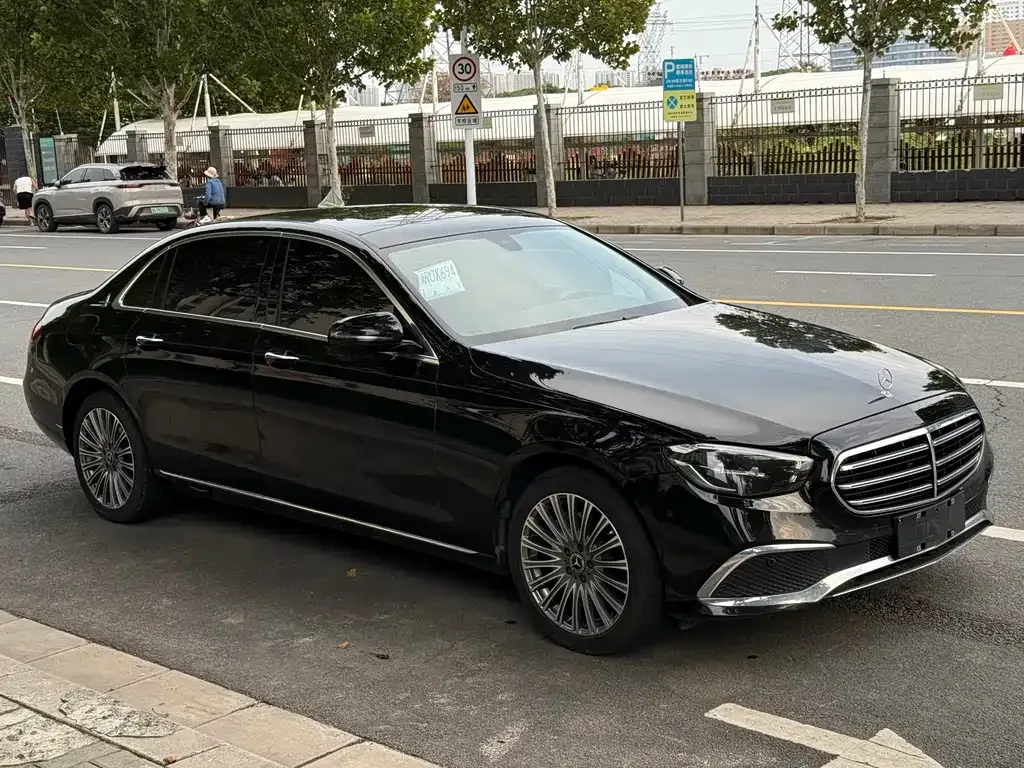 Mercedes-Benz E-Class 2021 из CN, фото 3