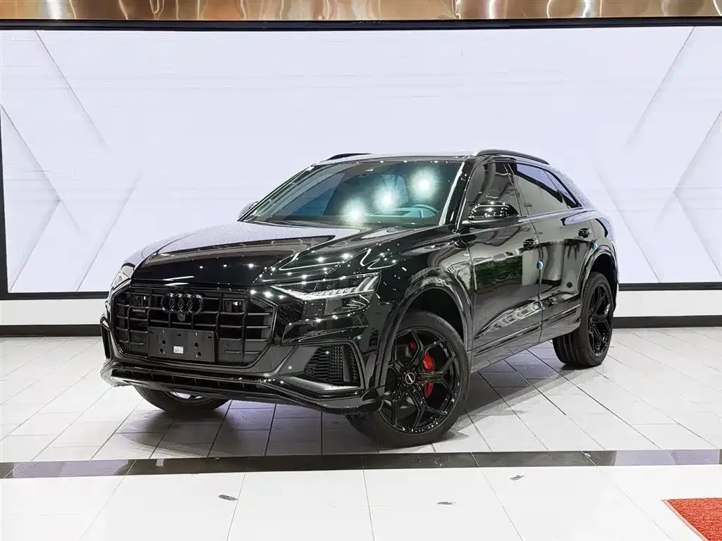 Audi Q8 2022 из CN, фото 4