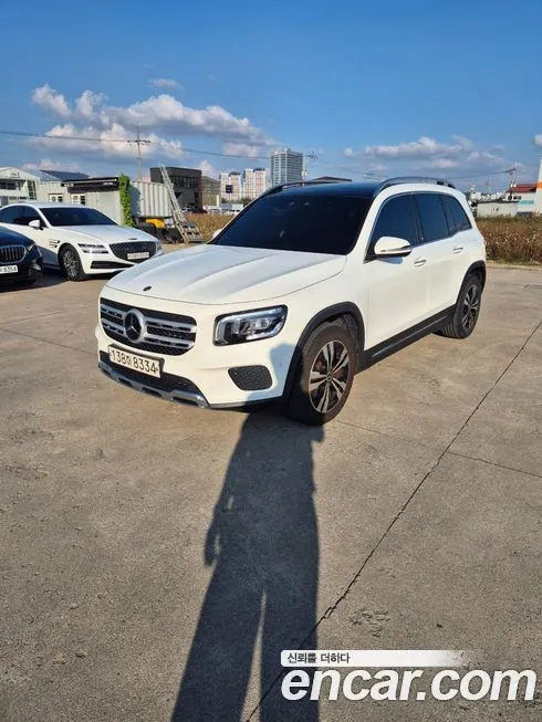 Mercedes-Benz GLB-Class — фото 2