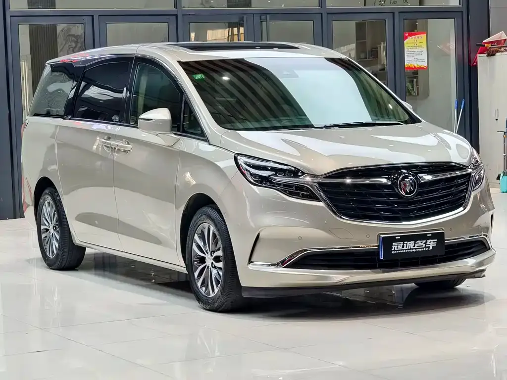 Buick GL8 2021 из CN, фото 3