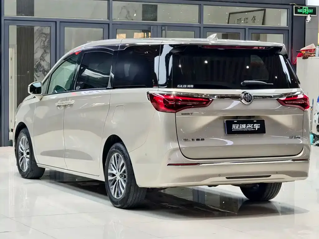 Buick GL8 2021 из CN, фото 4