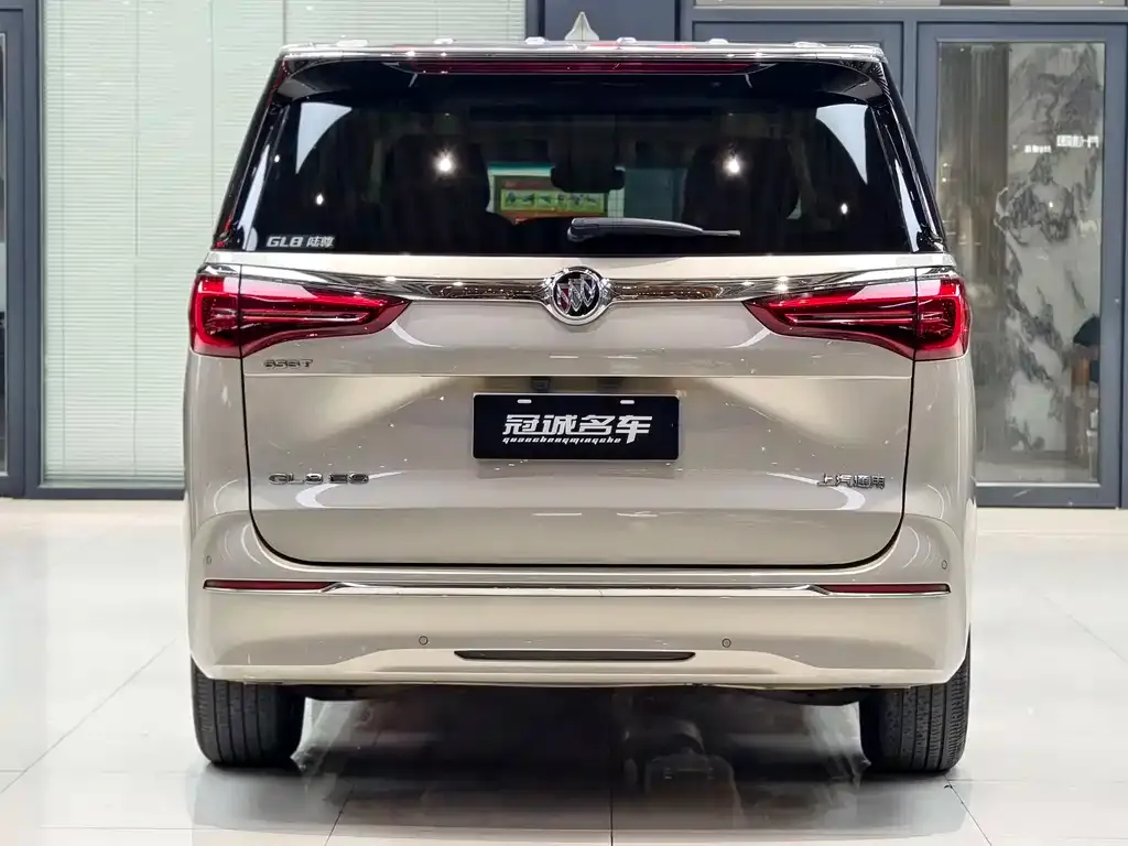 Buick GL8 2021 из CN, фото 6