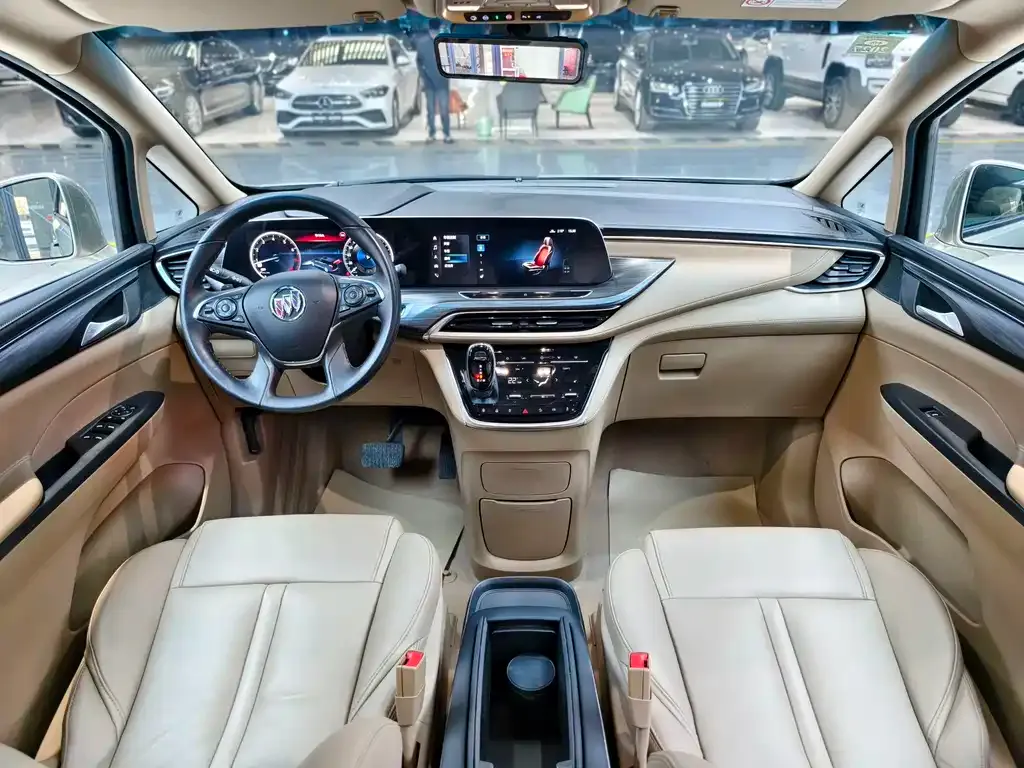 Buick GL8 2021 из CN, фото 8