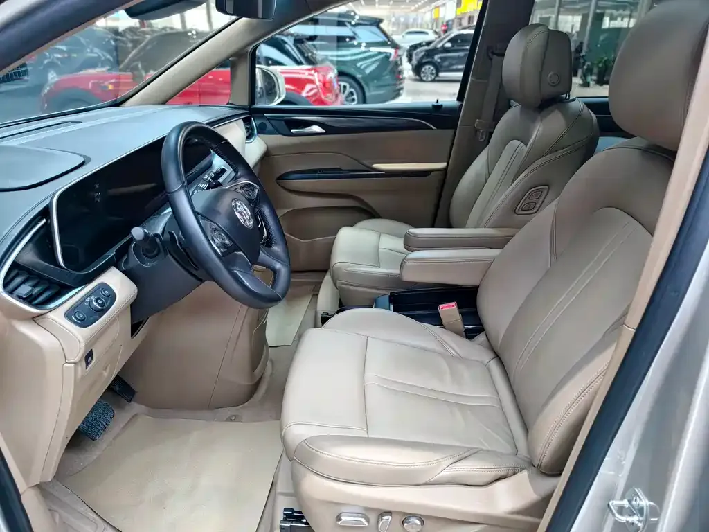 Buick GL8 2021 из CN, фото 9