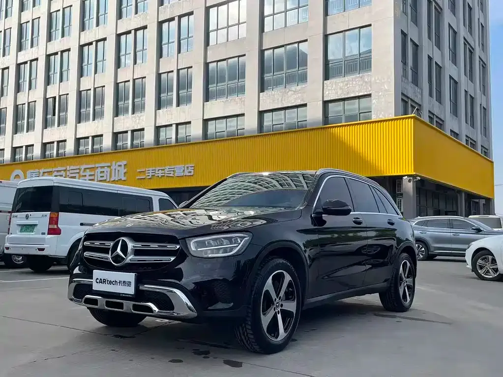 Mercedes-Benz GLC — фото 1