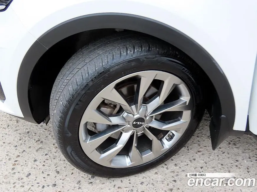 Kia Sorento — фото 5