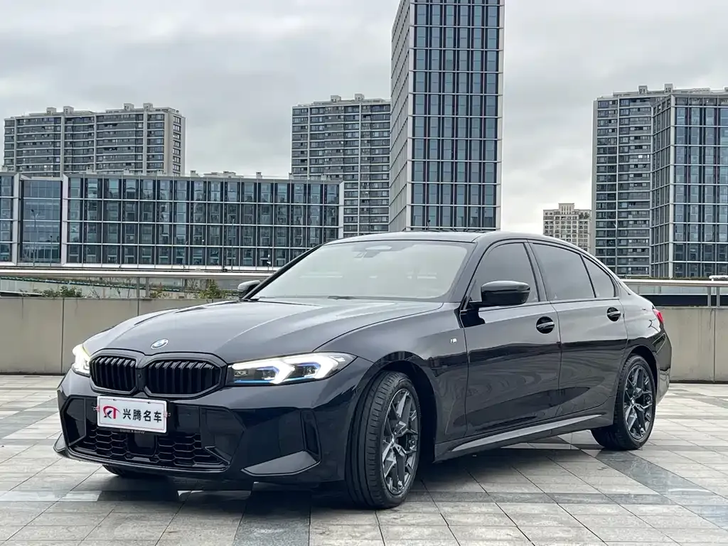 BMW 3 Series 2024 из CN, фото 1