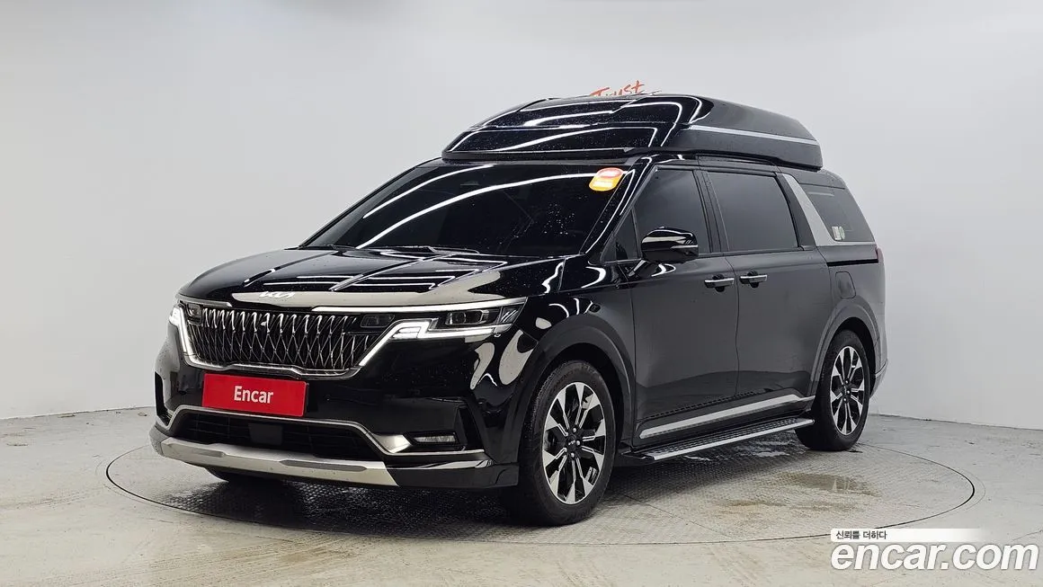 Kia Carnival — фото 1