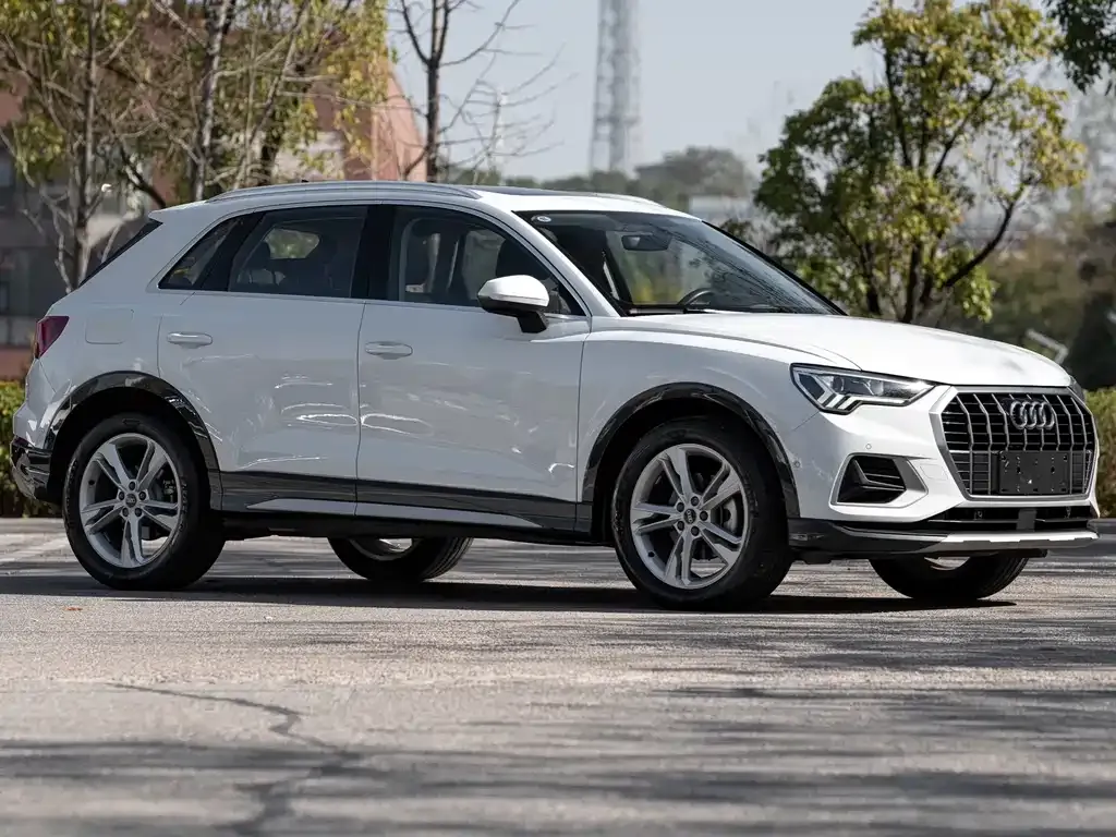 Audi Q3 — фото 5