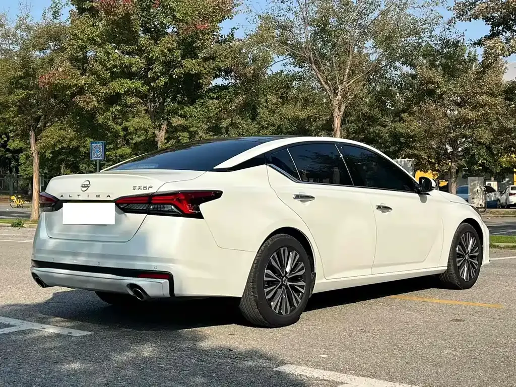 Nissan Teana 2023 из CN, фото 7