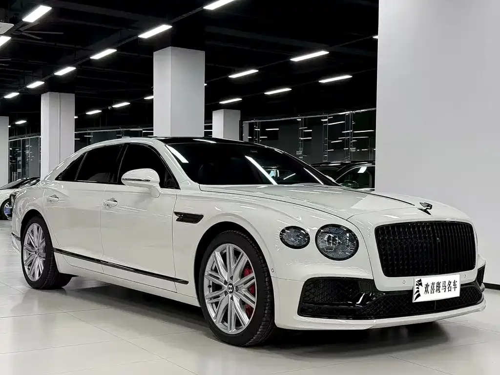 Bentley Flying Spur 2023 из CN, фото 4