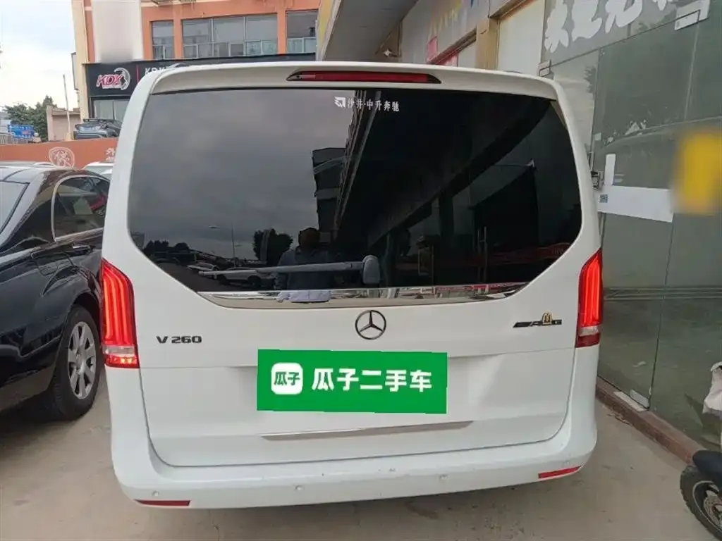 Mercedes-Benz V-Class 2022 из CN, фото 6