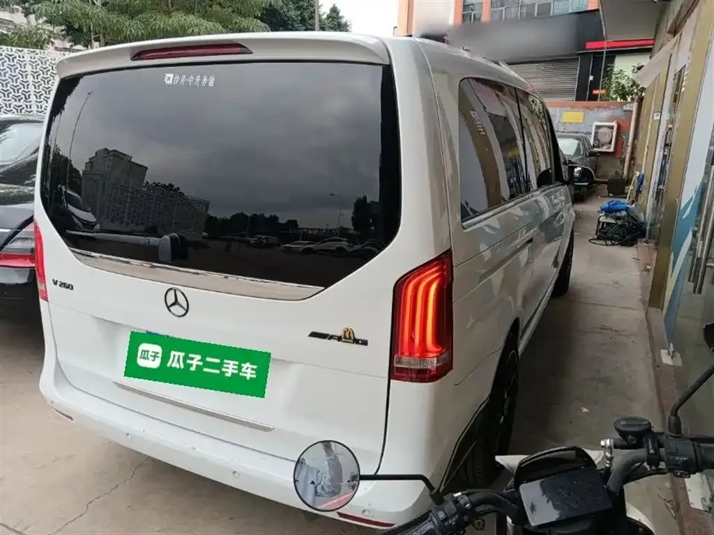 Mercedes-Benz V-Class 2022 из CN, фото 7