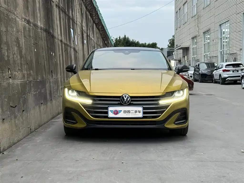 Volkswagen CC 2022 из CN, фото 2
