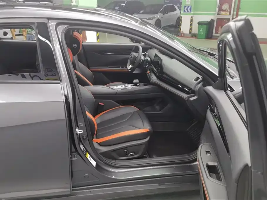 Changan UNI-V 2024 из CN, фото 8