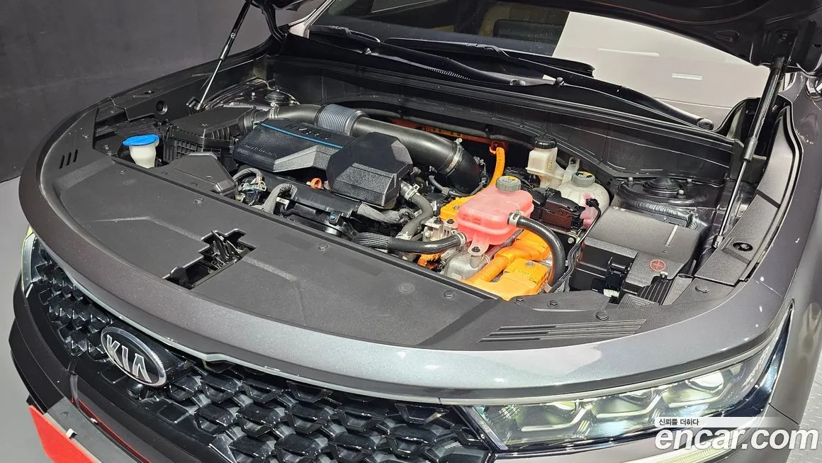 Kia Sorento — фото 6