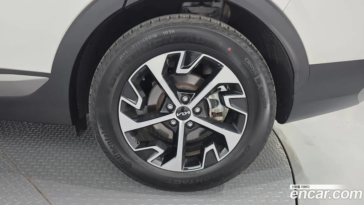 Kia Sportage — фото 5