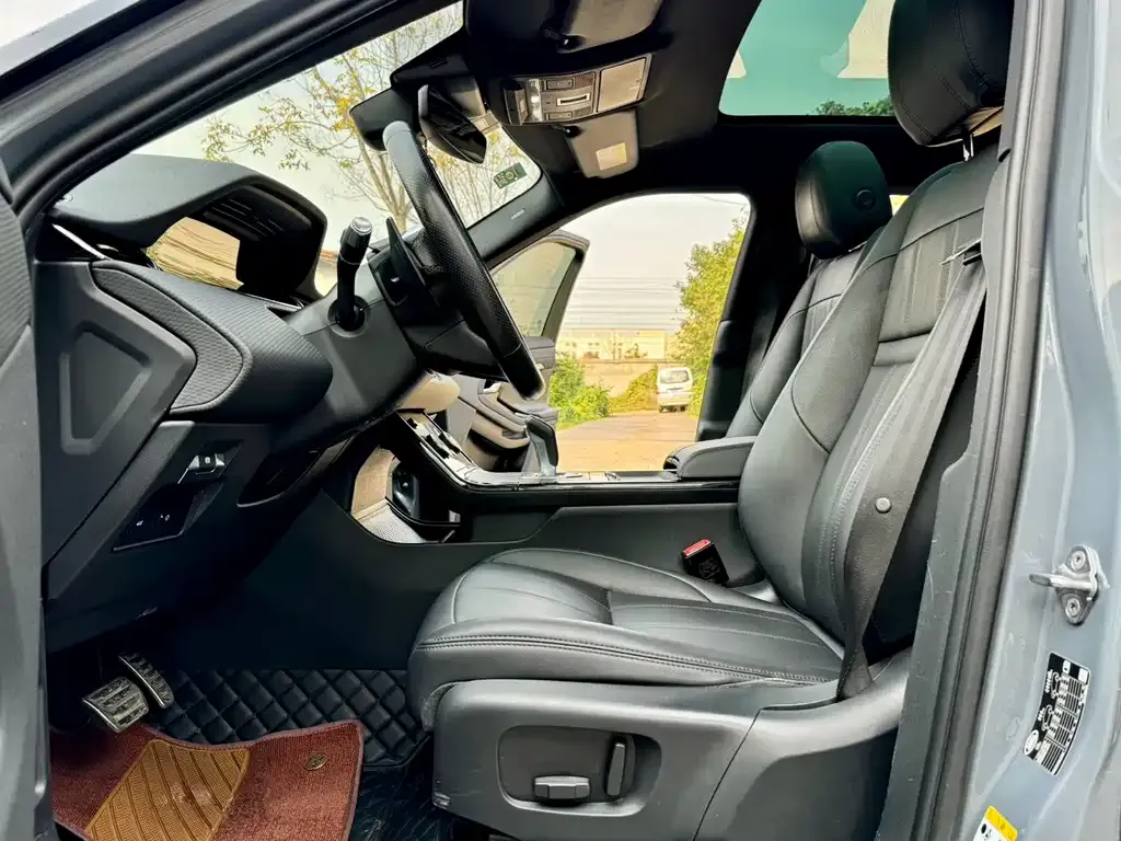 Land Rover Evoque — фото 10