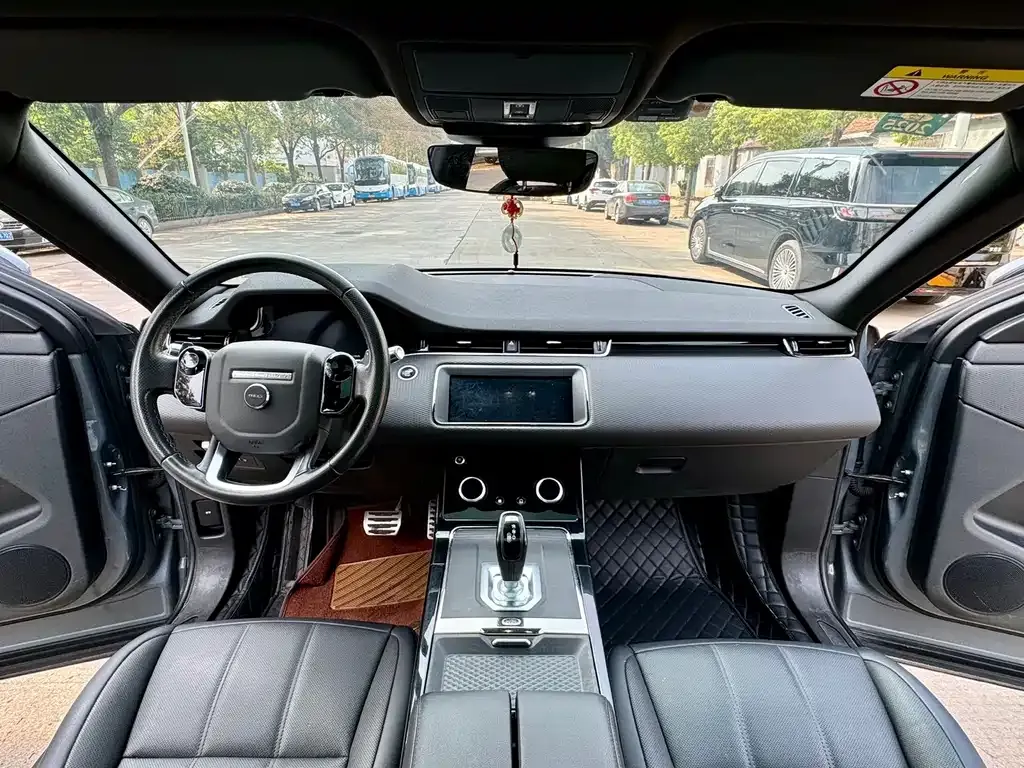 Land Rover Evoque — фото 5