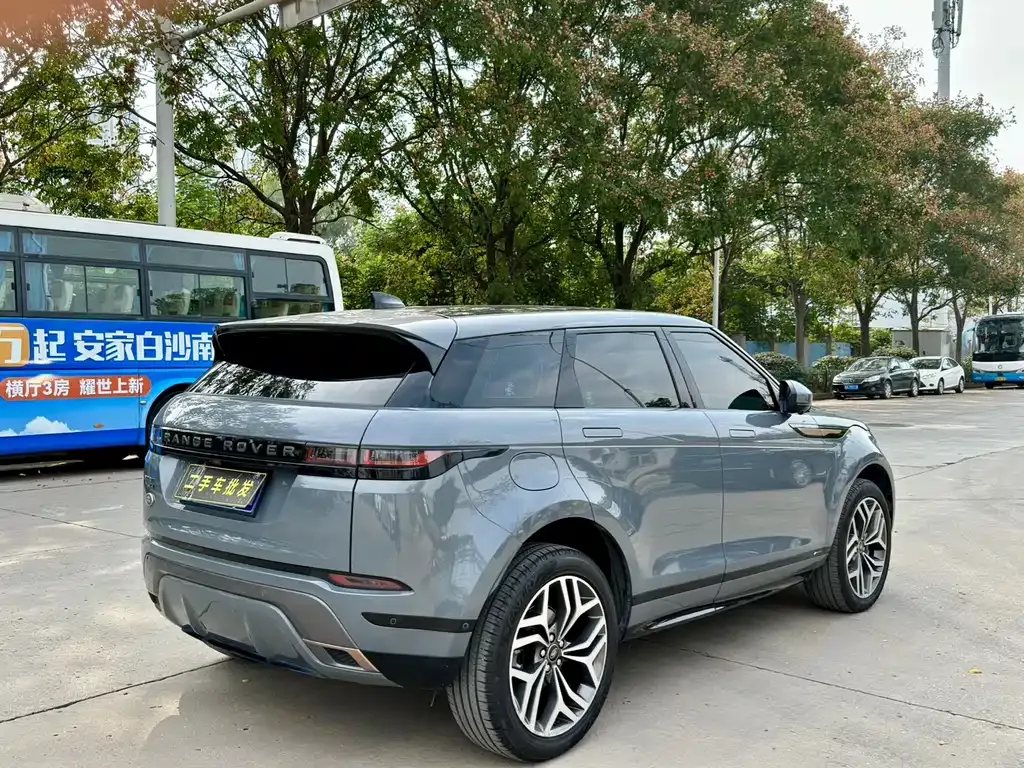 Land Rover Evoque — фото 7