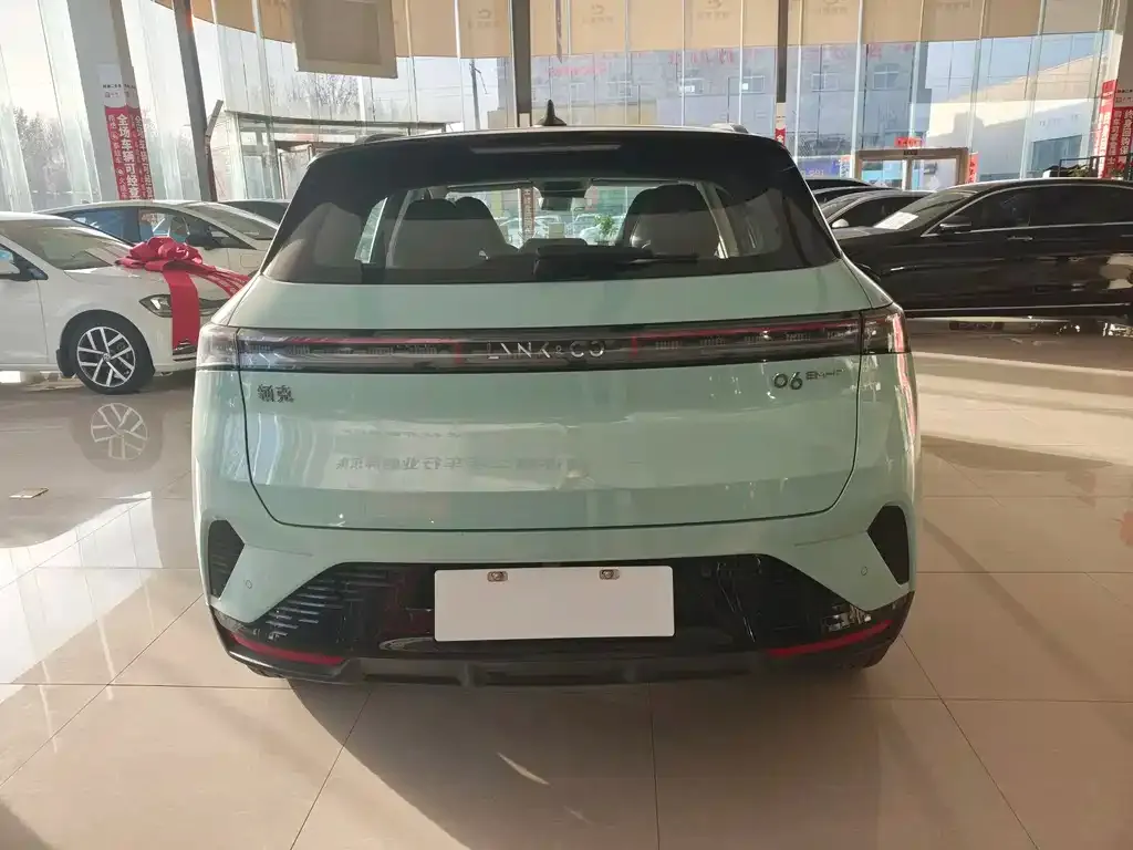 Lynk & Co 06 EM-P 2024 из CN, фото 5